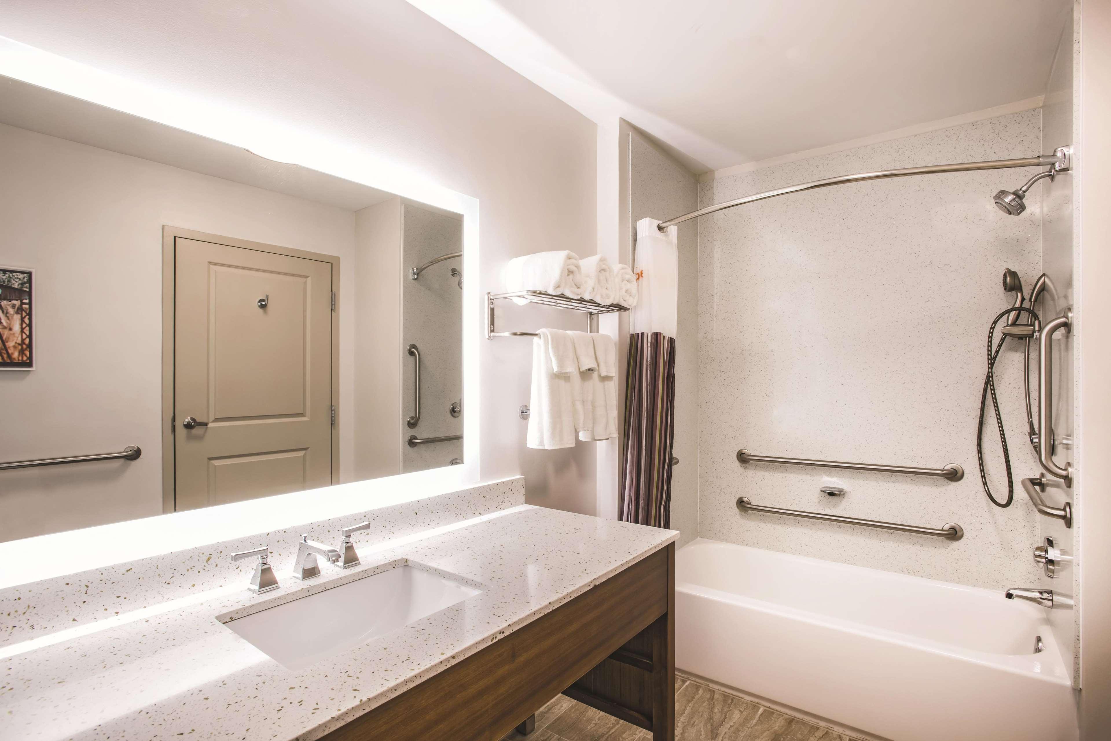 La Quinta By Wyndham Chambersburg Hotel Kültér fotó